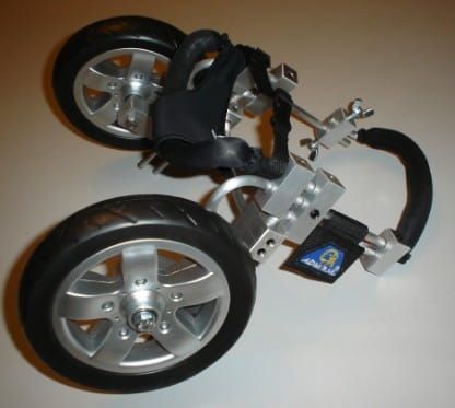 Invalidní vozík pro psy s přední parézou