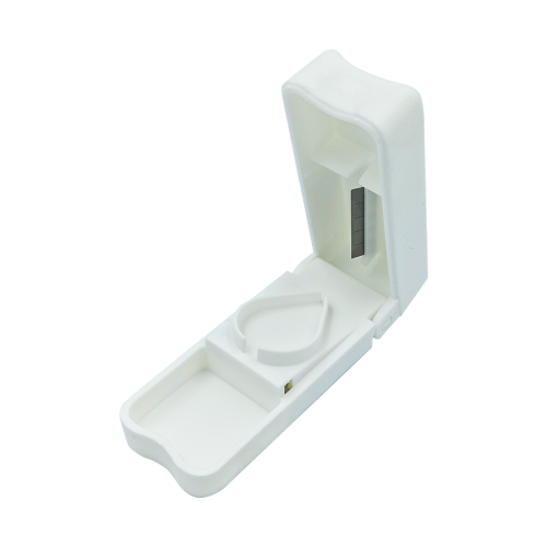 Řezačka na tablety v pouzdře 1 ks.