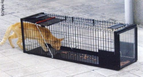 Klec s pastí pro kočky a malá zvířata Klatka pułapka 178-315-2.jpg